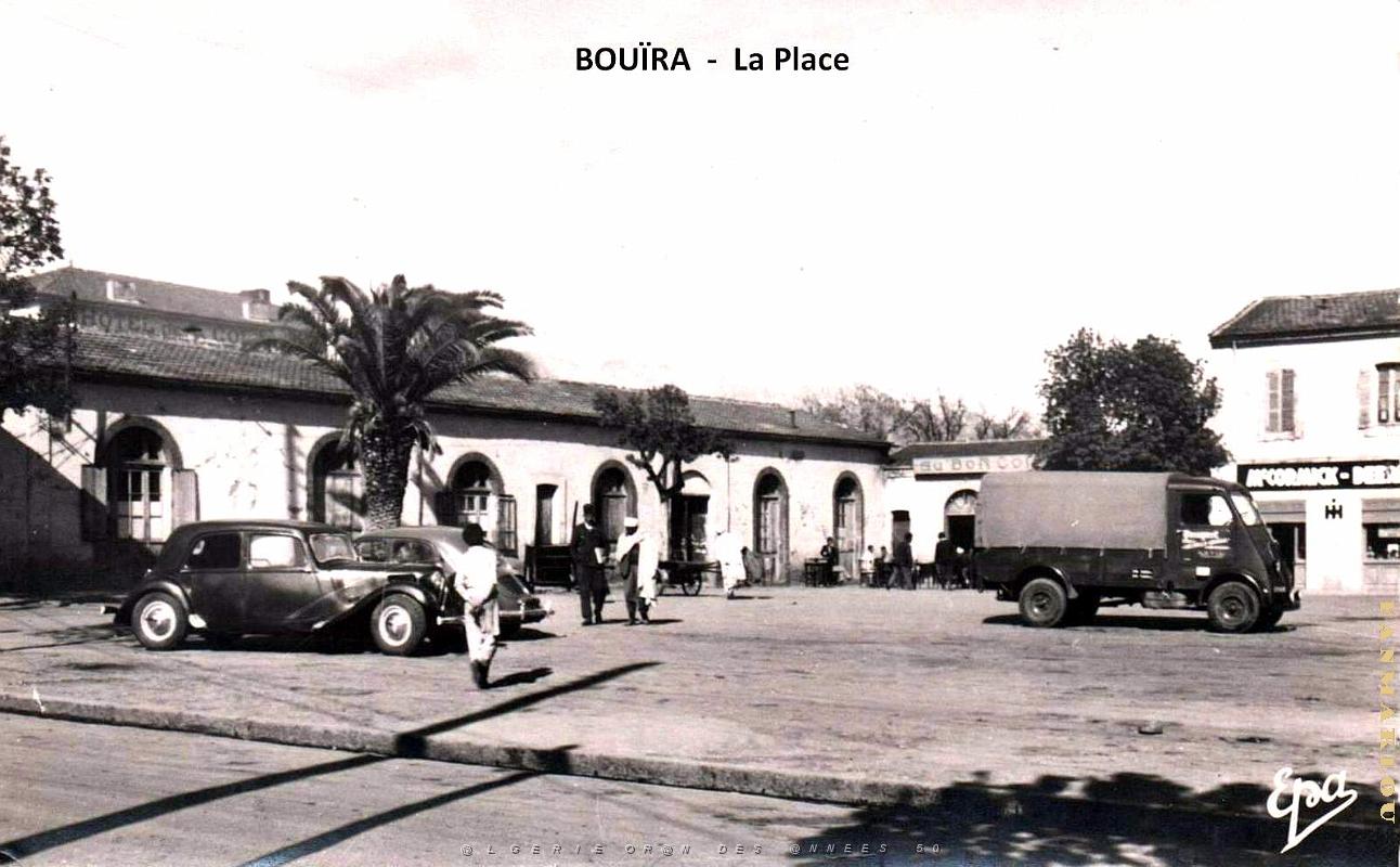 Bouira - Place.jpg